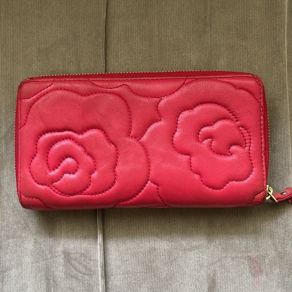 Kate Spade New York Sedgewick Lane Rose Sweets Wallet Quilted Red Lambs Leather - Picture 6 of 13